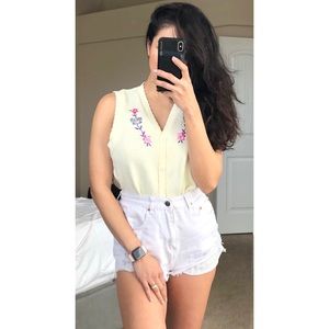 Vintage Y2K Grandma Floral Embroidered Knit Vest